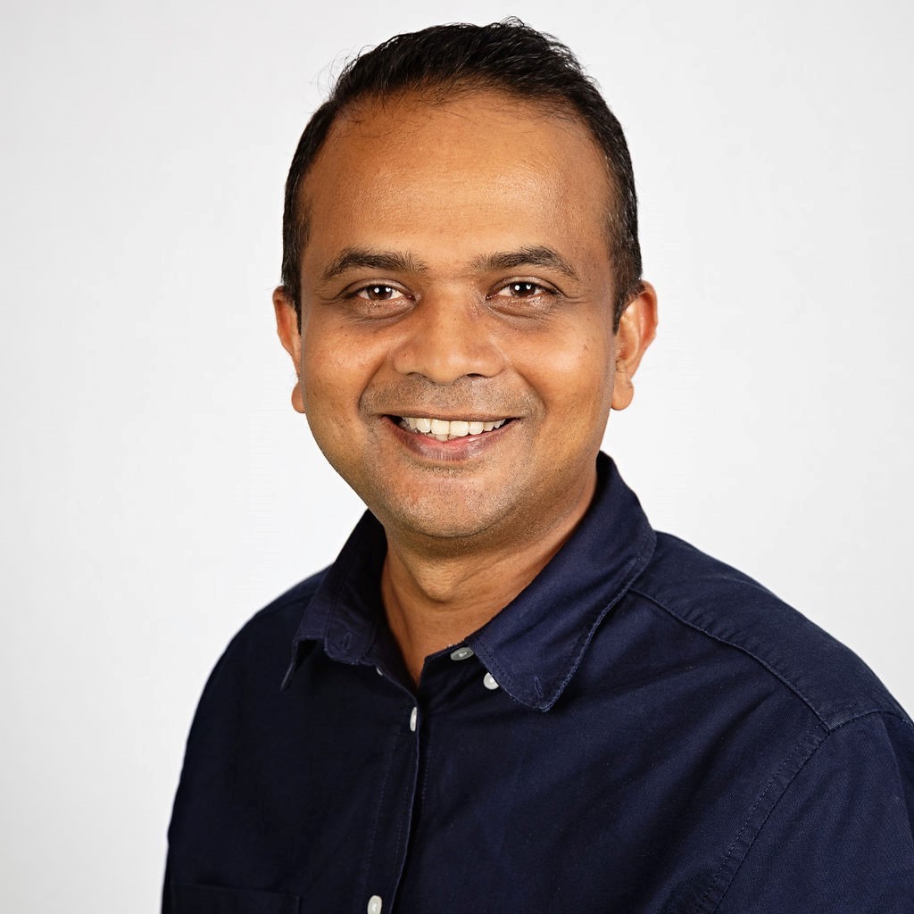 Sanj-Web-square-L Sanjeewa Kularatna
